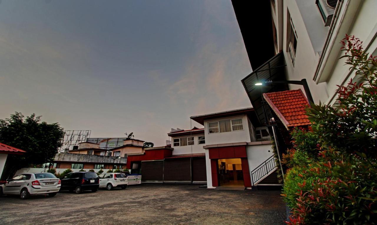 Treebo Prince Kottayam Exterior foto